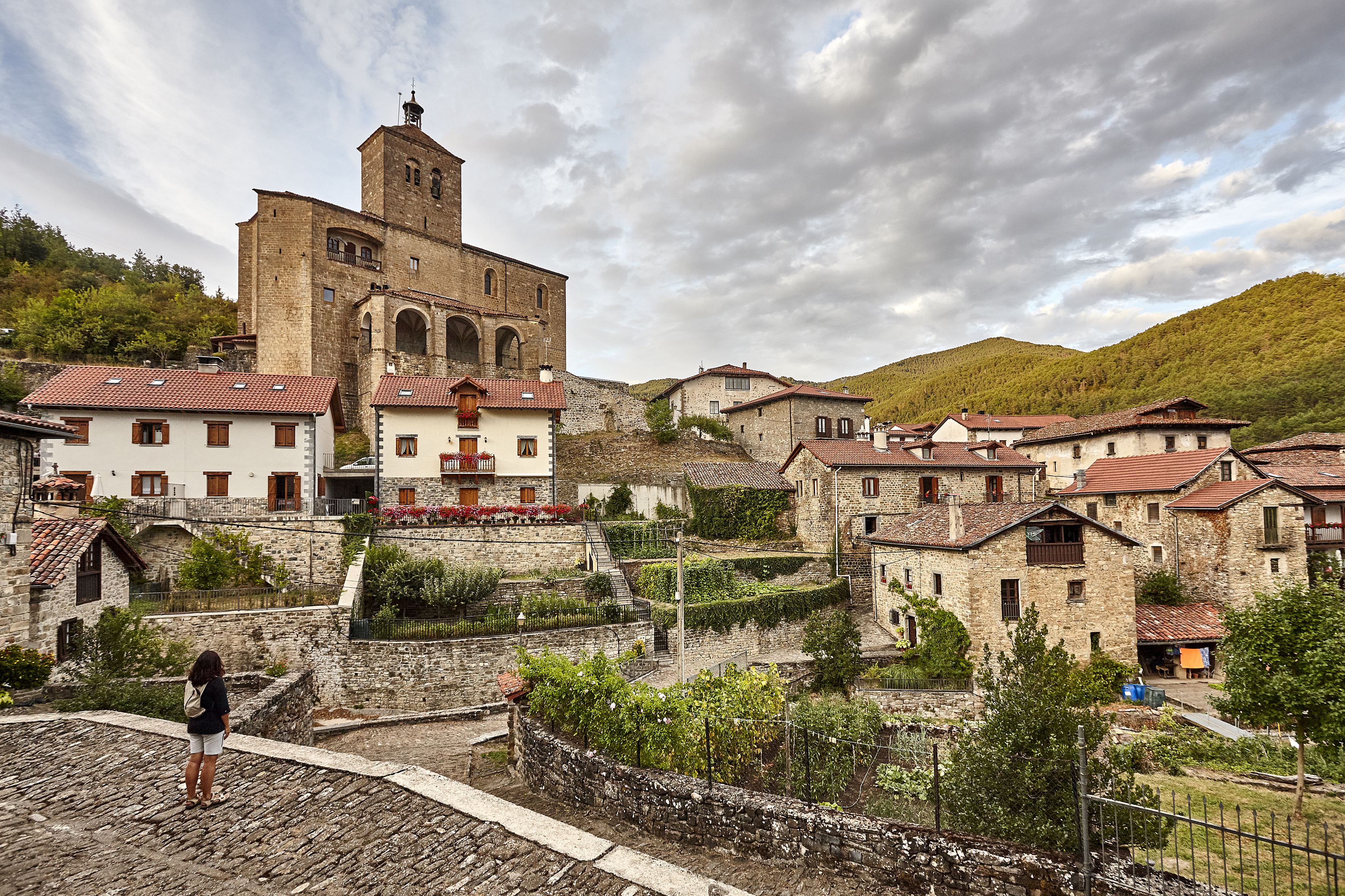 vista del pueblo de Isaba
